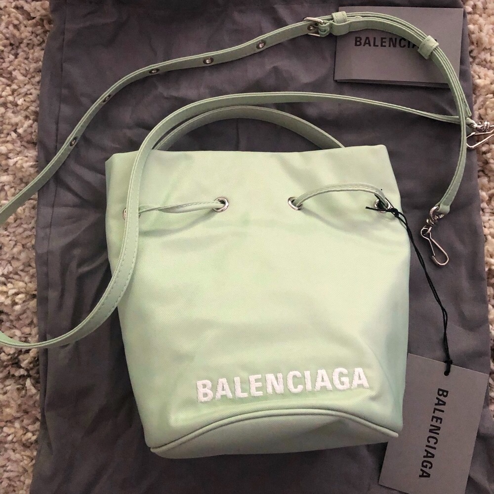 Balenciaga wheel drawstring bucket bag- Light Green - Picture 12 of 12